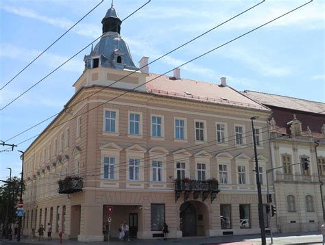 Hagyományok Háza épülete