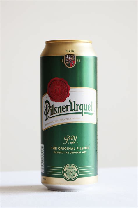 Pilseni sör pohárban