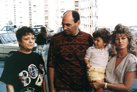 A Szomszédok főszereplői