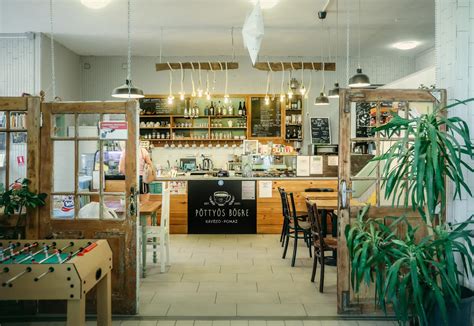 Egyiptomi kávézó vízipipával