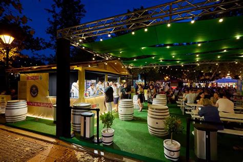 Sörfesztivál közönség