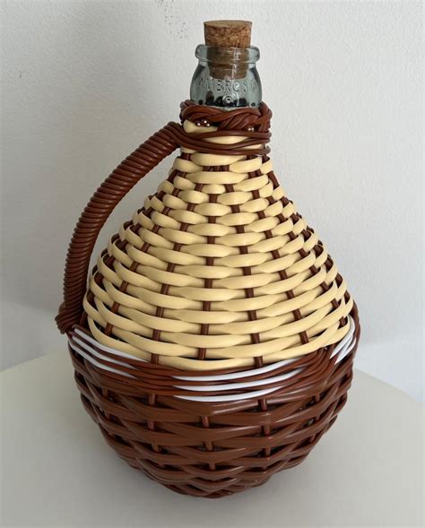 demizson kotyogóval