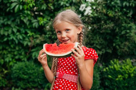 Gyermekkor a szőlőben