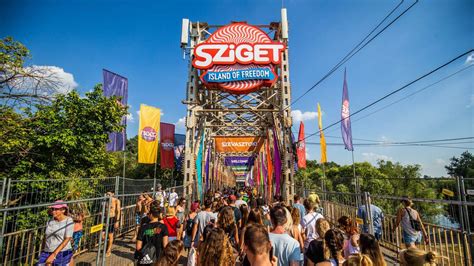 A Sziget Fesztivál nagyszínpadának esti látképe