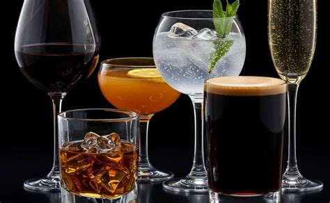 Különböző digestif italok