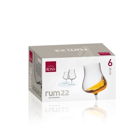 Jamaicai rumos üveg és pohár