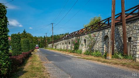 Régi söröskocsik képe