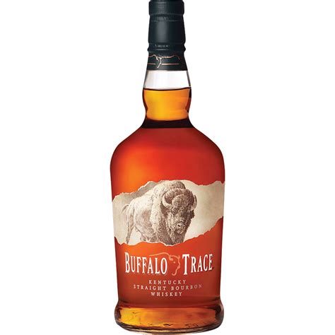 Buffalo Trace bourbon pohárban jéggel