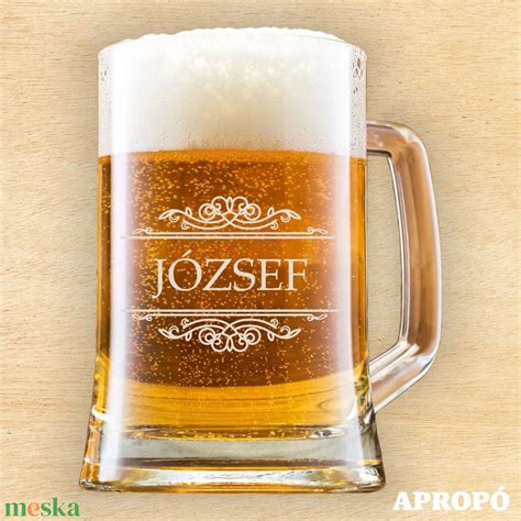 Gravírozott söröskorsó