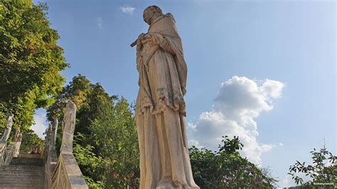 Különböző szentek ábrázolása a szőlőműveléssel kapcsolatban