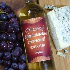 különböző méretű borosüveg címkék