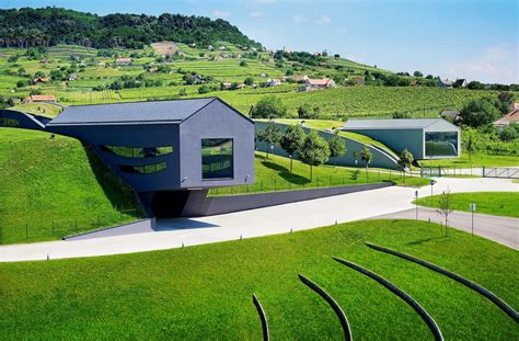 Kreinbacher birtok bővülő szálláshelye