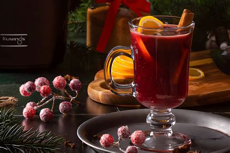 Téli hangulatú forralt bor csészék