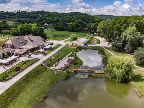 Bodri Pince, Szekszárd