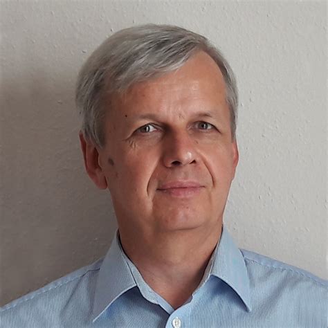 Dr. Gazdag László portréja