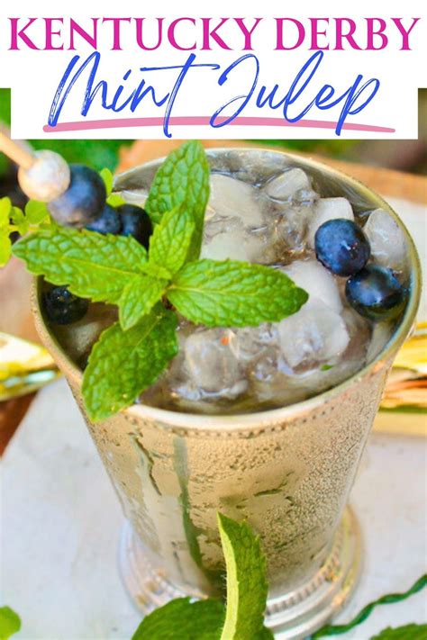 Mint Julep koktél Kentucky Derby logóval