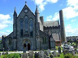 Kilkenny város látképe a Szent Canice katedrálissal