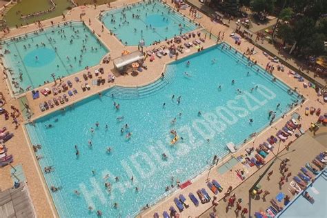 Füzesgyarmat fürdőkomplexuma