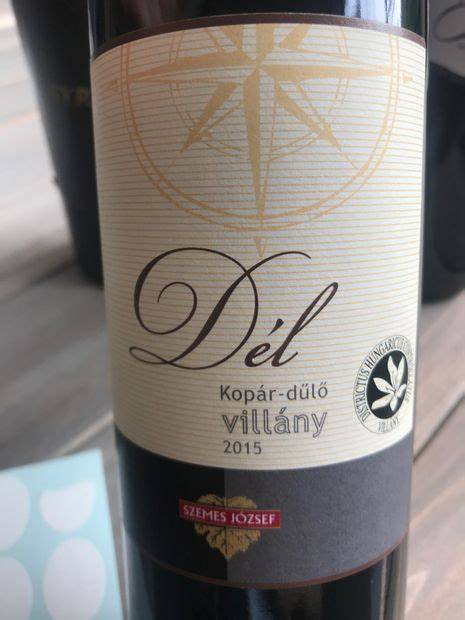 árnyékos villányi dűlő kilátás
