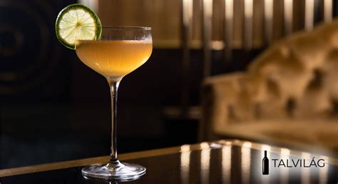 A klasszikus Daiquiri hozzávalói: rum, lime, cukorszirup