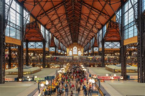 Budapesti piac forgataga