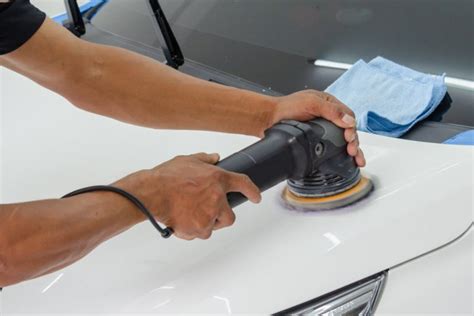 autó fényezés előkészítése, csiszolás