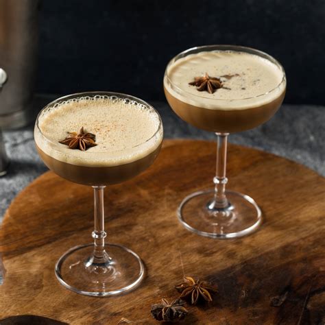 Eszpresszó Martini pohárban