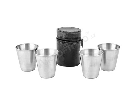 Különböző felületkezelésű rozsdamentes acél poharak