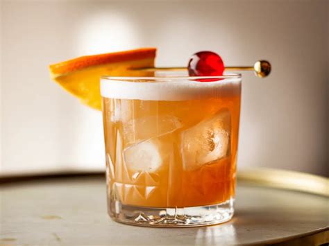 Whisky és amaretto koktél