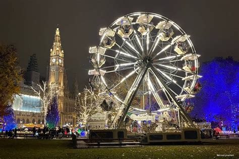 A Városháza előtti bécsi karácsonyi vásár