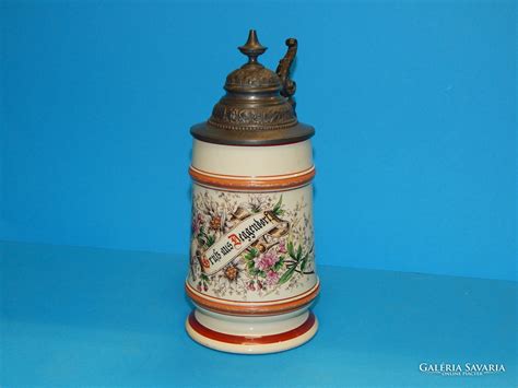 Sörös korsó és sörgyári berendezések