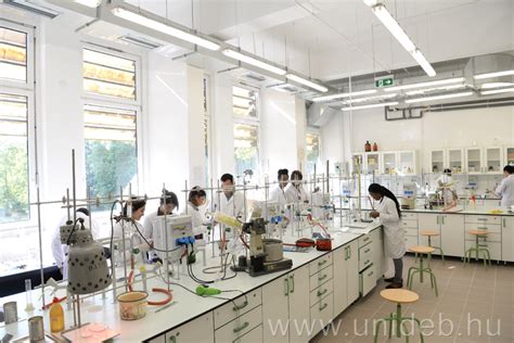 Laboratóriumi felszerelés borászati kutatáshoz