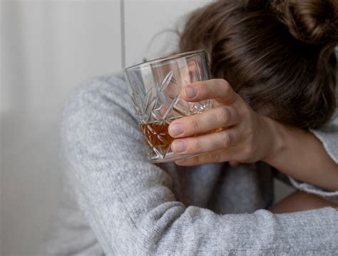 Az alkoholizmus lelki és testi tünetei