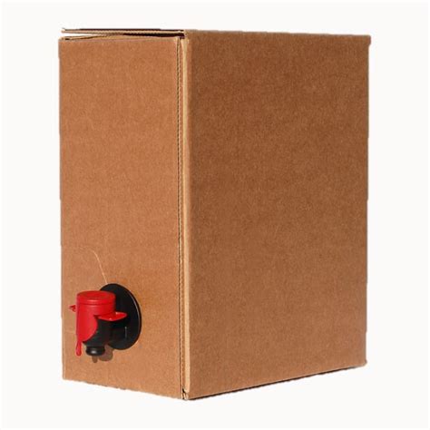 illusztráció 3 literes bag-in-box pezsgővel