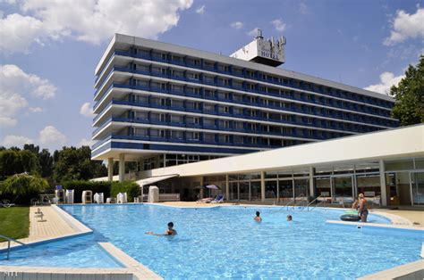 Astoria Hotel épülete Balatonfüreden