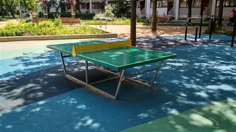Ping pong asztalok különböző környezetben