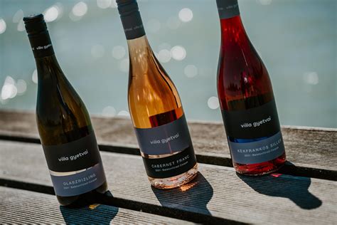 Díjazott borok kiállítva