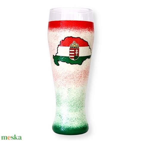 Egy nagy, giga méretű sörös ibrik