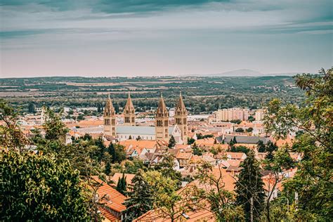 Pécs látképe