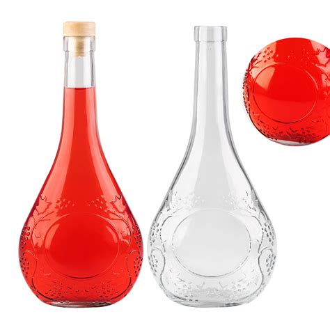 különböző üveg likőr