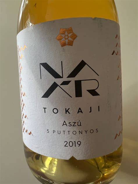 Tokaji fehérborok vizuális áttekintése