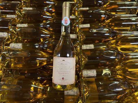 Tokaji borospalack történet vizuális idővonal