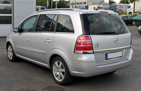 Opel színkód elhelyezkedése a B oszlopon