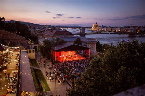 sárospataki várkert koncert látvány