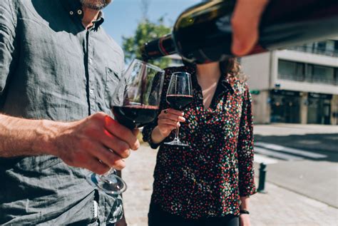 Alkohol árusításának tilalma az éjszakai órákban