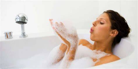 wellness habfürdő koktél illusztráció
