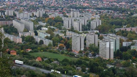 Tatabánya város látképe