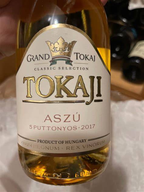 Tokaji Aszú bora és puttonyos rendszer vizuális magyarázata