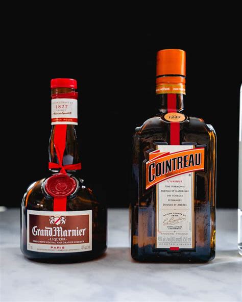 Cointreau és Grand Marnier palackok