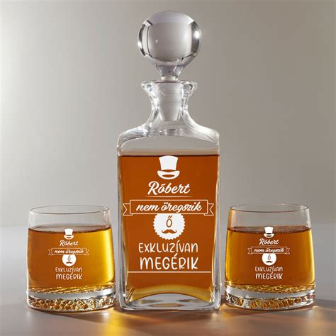 Whisky palackok és poharak